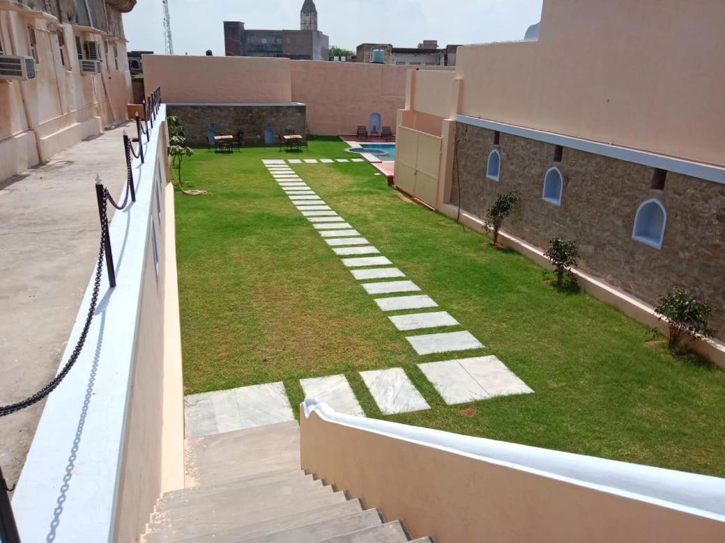 Castle Khandela A Heritage Castle Exterior photo