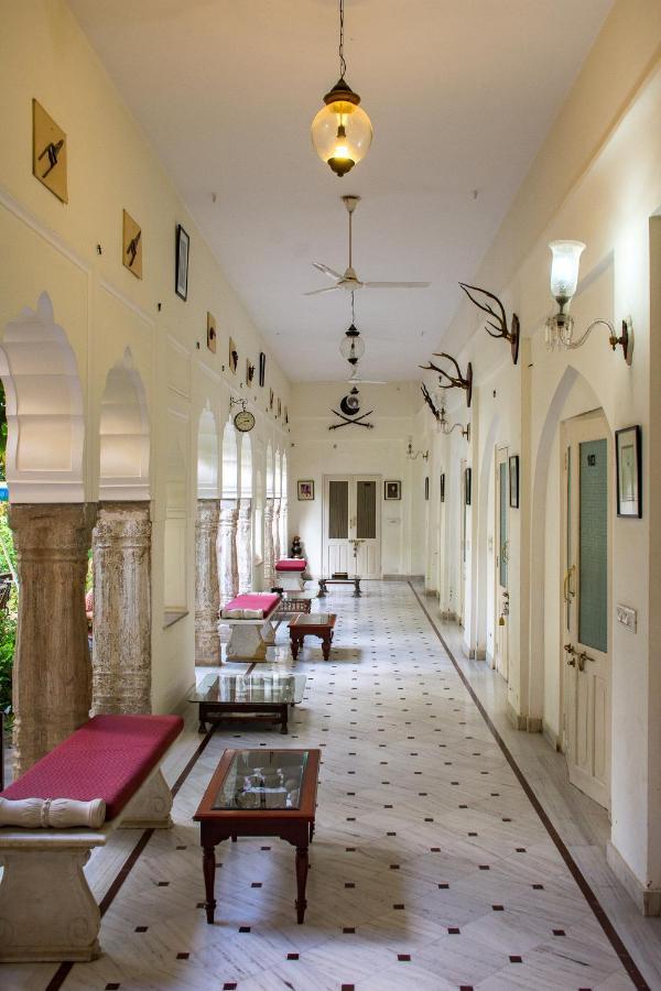 Castle Khandela A Heritage Castle Exterior photo