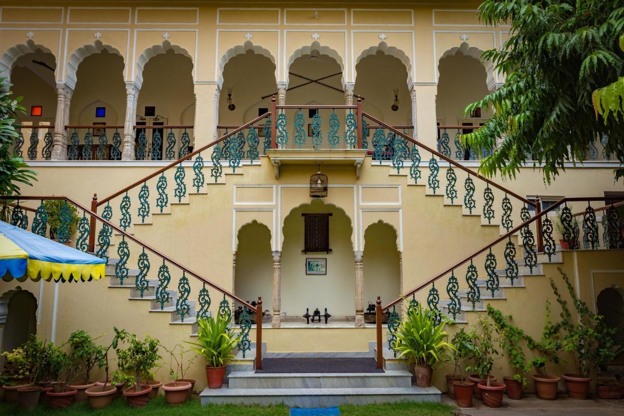 Castle Khandela A Heritage Castle Exterior photo